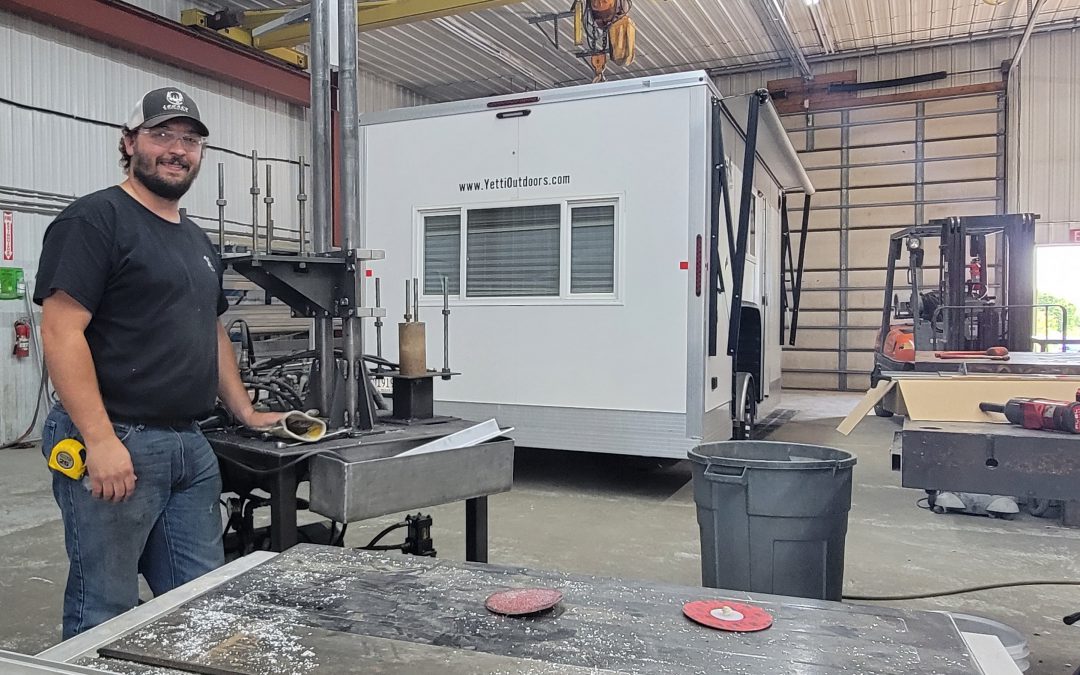 Intern Helps Improve Welding Efficiency at Voyager Industries